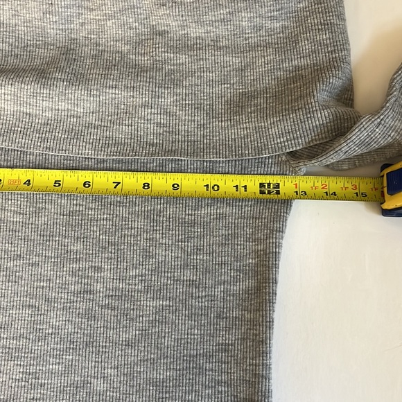 Aritzia Wilfred Croquis Off Shoulder Top - Picture 7 of 7